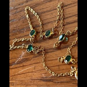 12K GF lovely vintage Necklace w/Green Faceted Gems 💎